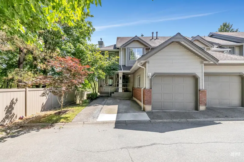 232 13900 HYLAND ROAD - photo 2 of 17