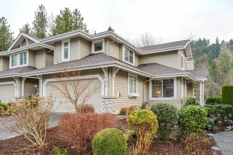 6 35253 CAMDEN COURT - photo 1 of 40