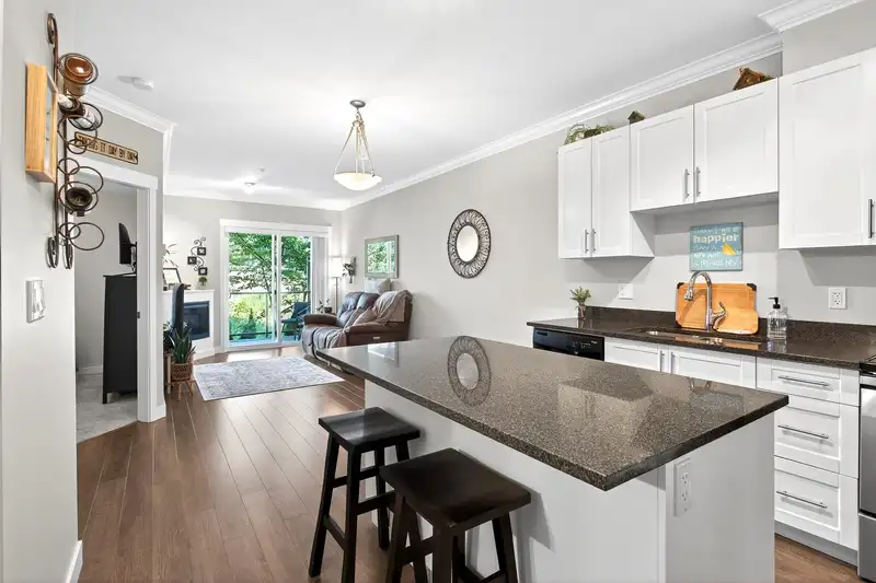 202 11580 223 STREET - photo 1 of 29