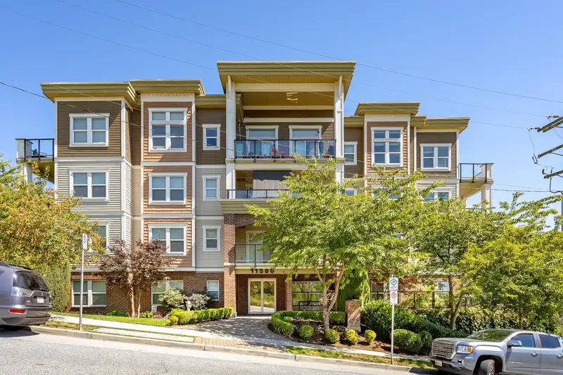 202 11580 223 STREET - photo 2 of 29