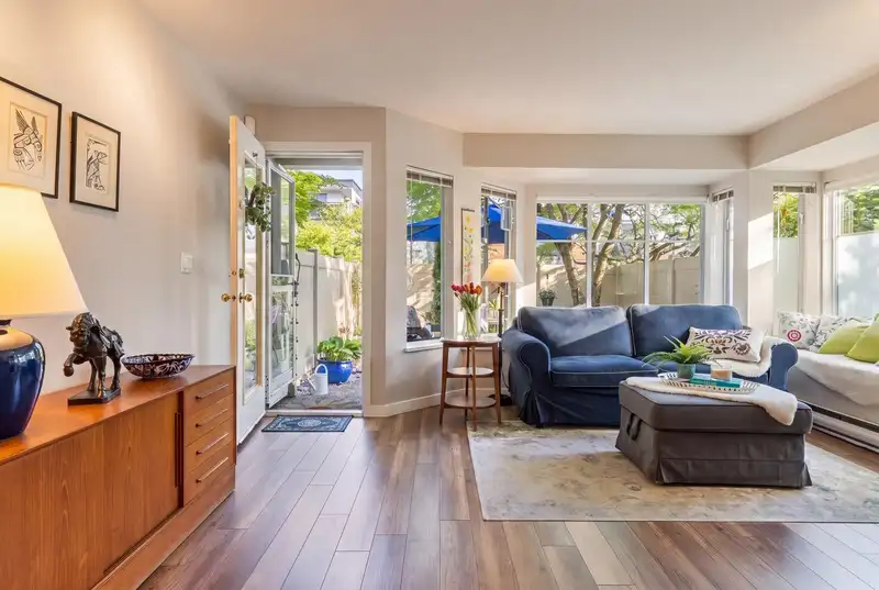 101 131 W 20TH STREET - photo 1 of 22