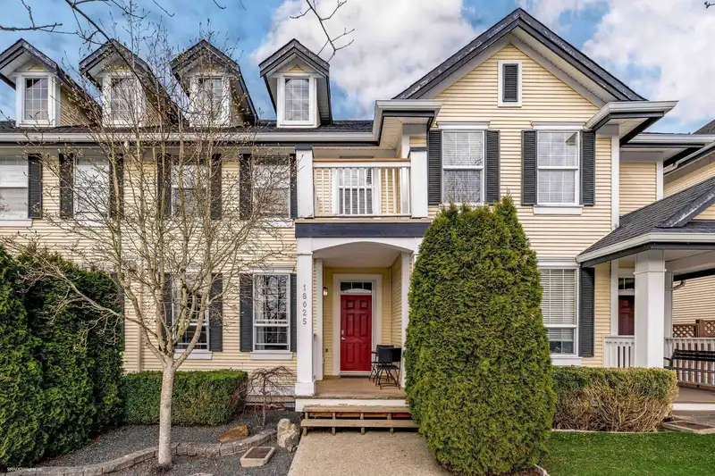 18025 70 AVENUE - photo 1 of 30
