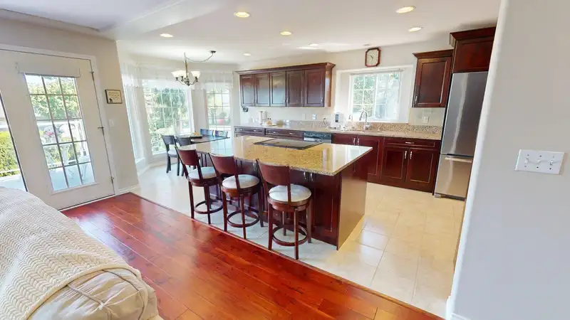 32767 CHILCOTIN DRIVE - photo 3 of 40