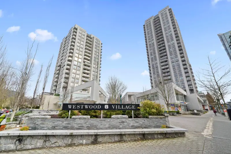 602 2979 GLEN DRIVE - photo 1 of 25