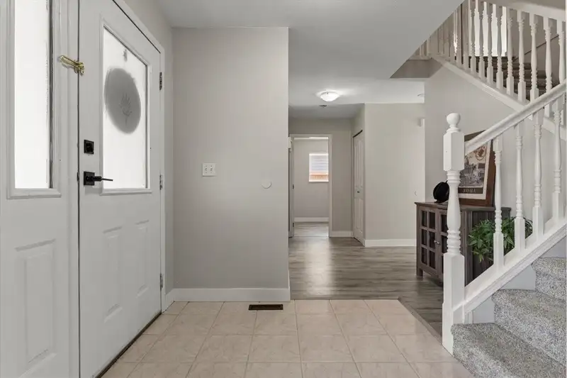 6033 GLENROY DRIVE - photo 4 of 38
