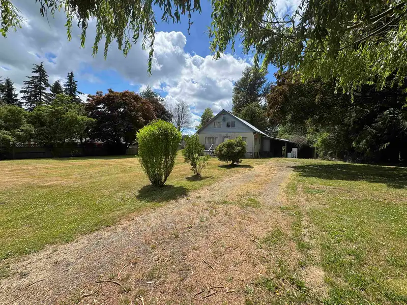 3177 LEFEUVRE ROAD - photo 1 of 11