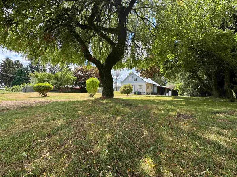 3177 LEFEUVRE ROAD - photo 3 of 11