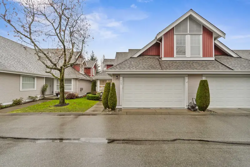 117 16995 64 AVENUE - photo 2 of 25