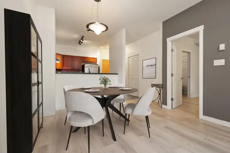 109 675 PARK CRESCENT - photo 2 of 40