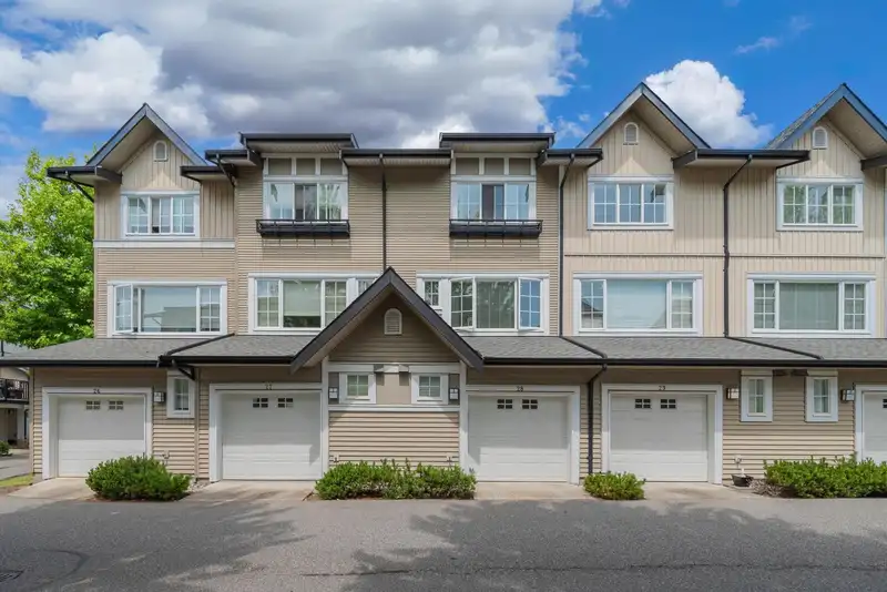 28 2450 161A STREET - photo 1 of 26