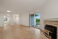 121 7610 EVANS ROAD - thumbnail 18