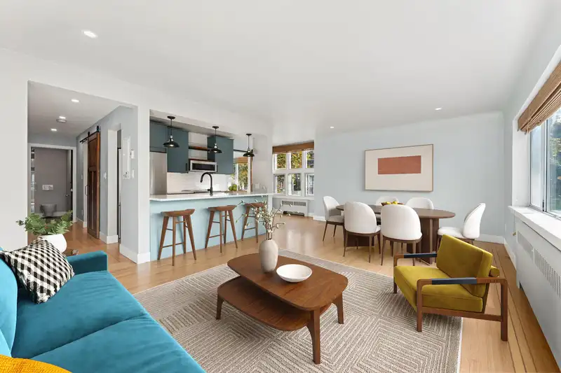 103 2776 PINE STREET - photo 1 of 30