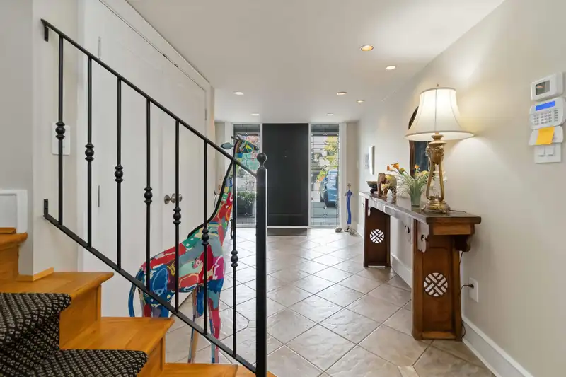 3640 CAMERON AVENUE - photo 4 of 40