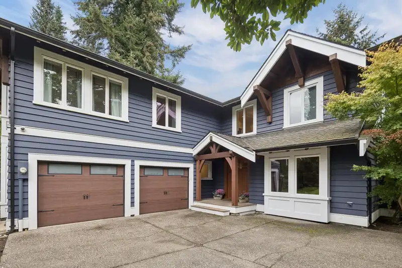 2130 179 STREET - photo 2 of 40