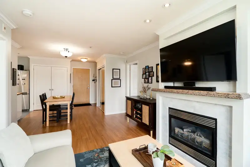4014 84 GRANT STREET - photo 3 of 40