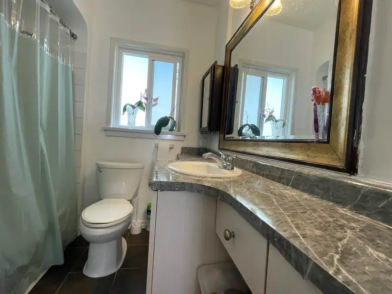 1507 W 63RD AVENUE - photo 4 of 10