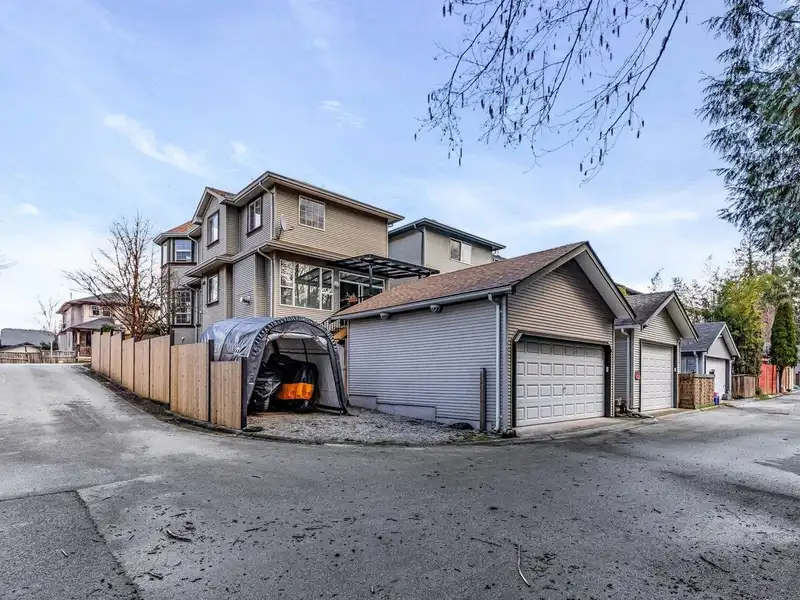 24364 101A AVENUE - photo 1 of 40