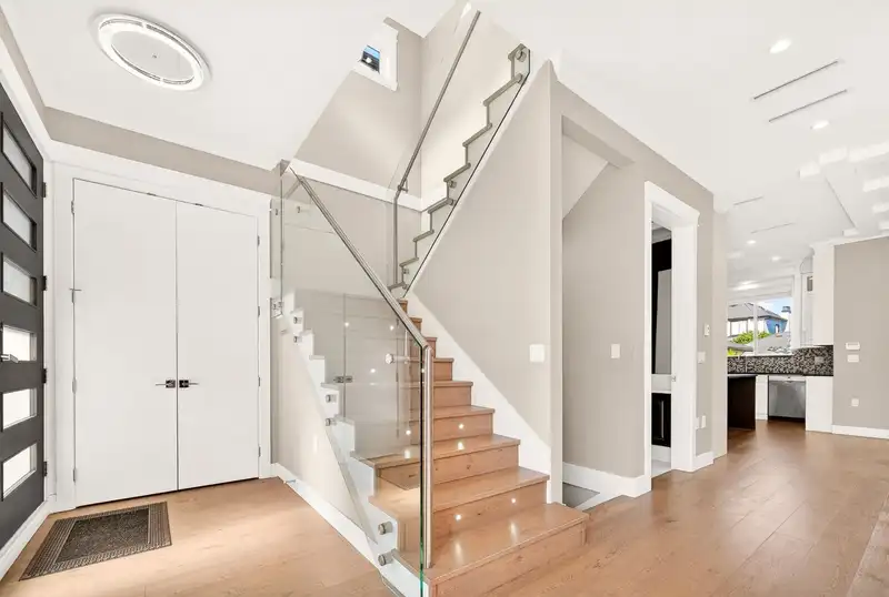 8068 HAIG STREET - photo 2 of 35