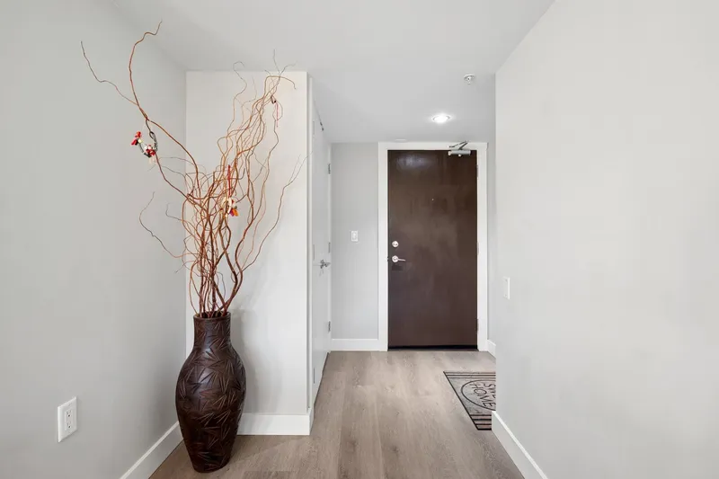 308 160 W 3RD STREET - photo 4 of 23