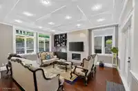 16166 30B AVENUE - thumbnail 10