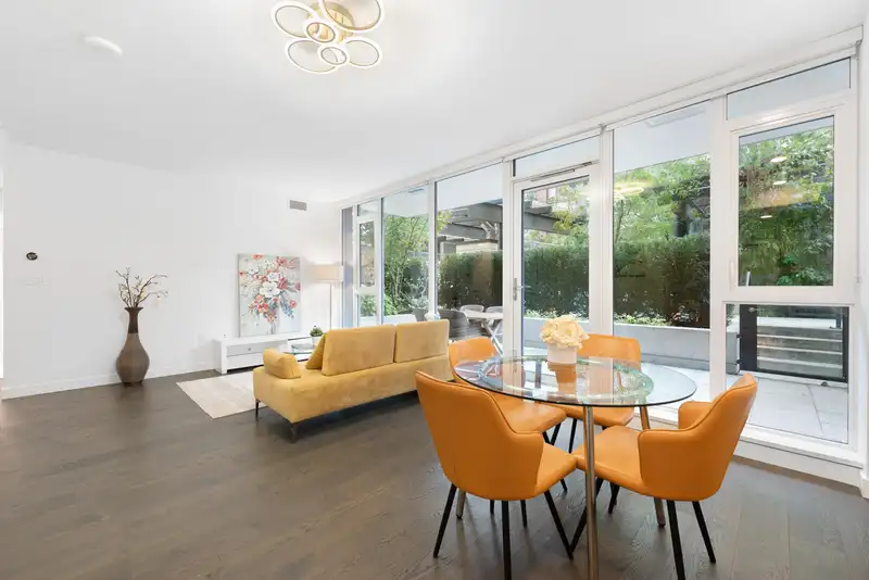508 3200 CORVETTE WAY - photo 2 of 33