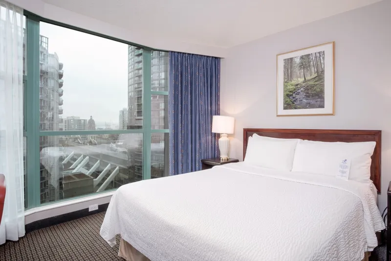 1609 838 HAMILTON STREET - photo 4 of 8