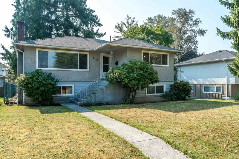 8530 KARRMAN AVENUE - photo 1 of 40