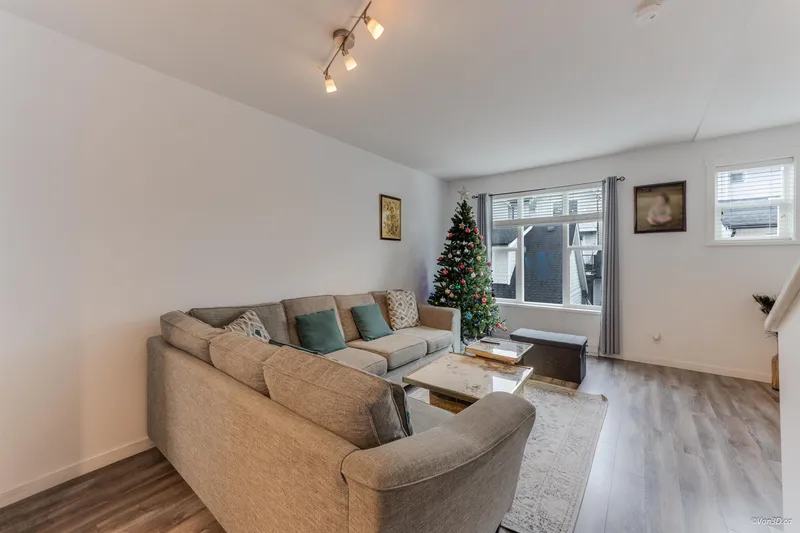 4 14905 60 AVENUE - photo 3 of 25