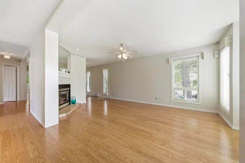 36 2345 CRANLEY DRIVE - photo 3 of 23