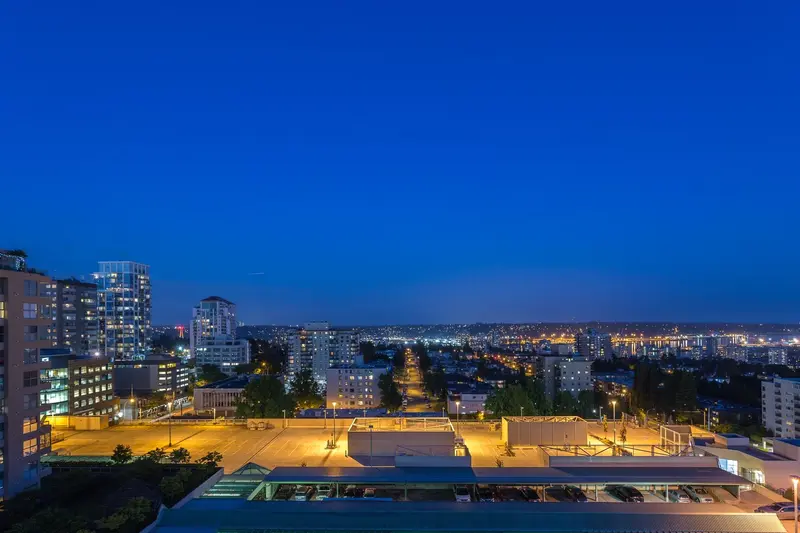 1605 739 PRINCESS STREET - photo 2 of 25