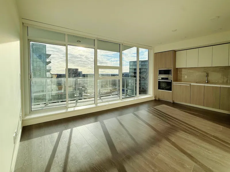 1301 6633 BUSWELL STREET - photo 1 of 24