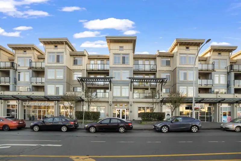 302 15380 102A AVENUE - photo 1 of 31
