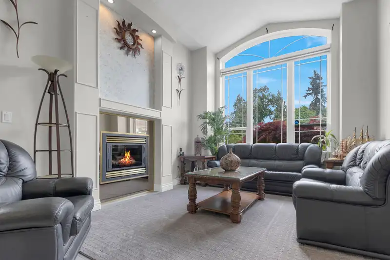 8733 162A STREET - photo 2 of 34