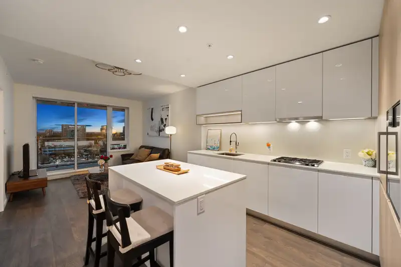 915 6200 MINORU BOULEVARD - photo 1 of 35