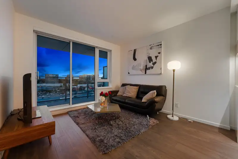 915 6200 MINORU BOULEVARD - photo 3 of 35