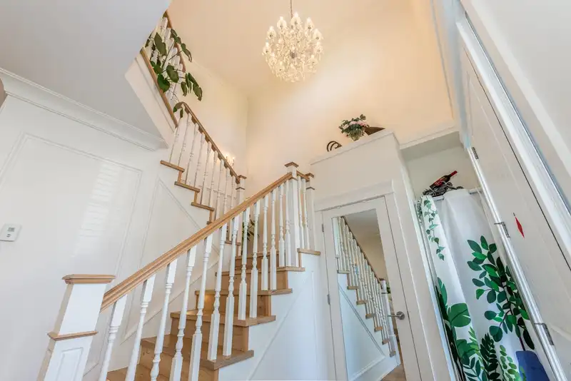 6671 EMPRESS AVENUE - photo 3 of 35