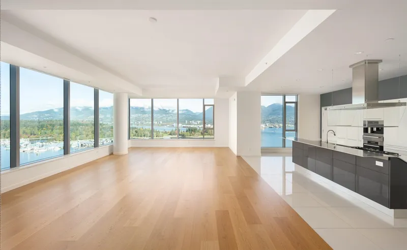 2601 277 THURLOW STREET - photo 1 of 25