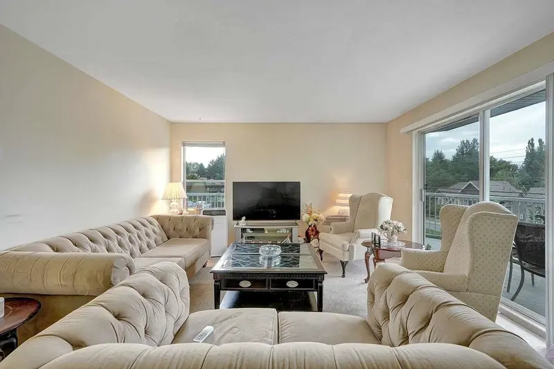 104 2750 FULLER STREET - photo 3 of 24