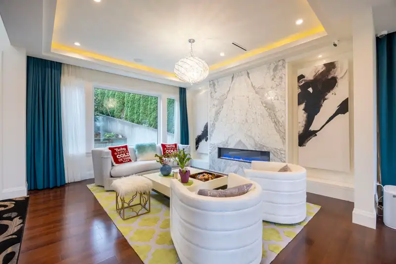 5111 HARBOUR VIEW ROAD - photo 3 of 40