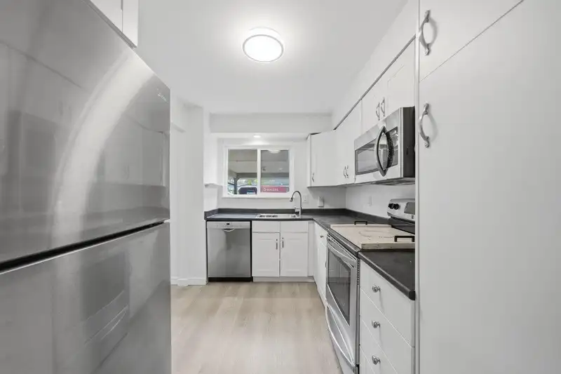 11685 FULTON STREET - photo 4 of 27