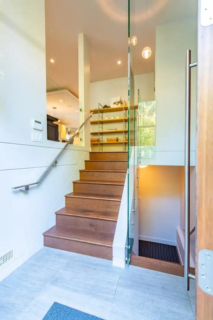 3530 W 31ST AVENUE - photo 4 of 36