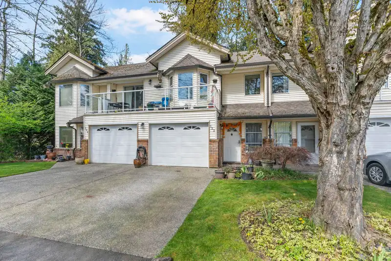 123 6841 138 STREET - photo 2 of 26