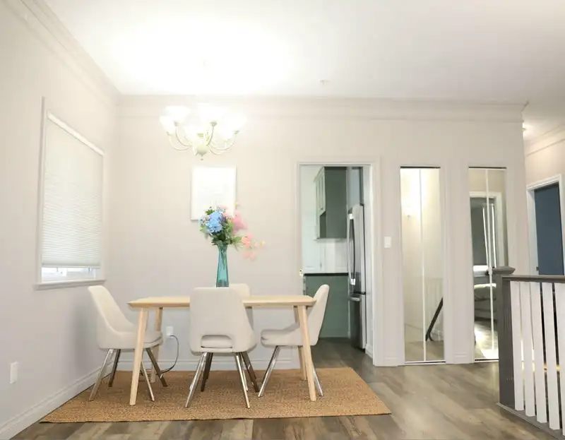 4778 KILLARNEY STREET - photo 3 of 18