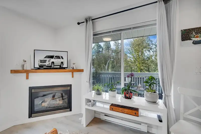 307 1111 LYNN VALLEY ROAD - photo 3 of 32