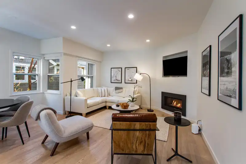 1829 W 13TH AVENUE - photo 3 of 26