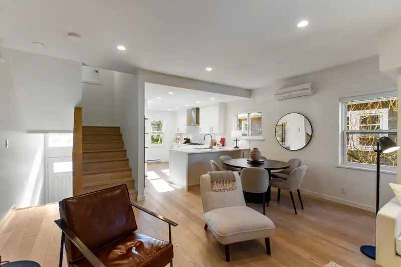1829 W 13TH AVENUE - photo 4 of 26