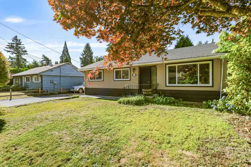 21530 123 AVENUE - photo 3 of 37