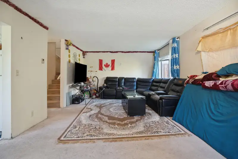 44 13990 74 AVENUE - photo 4 of 27