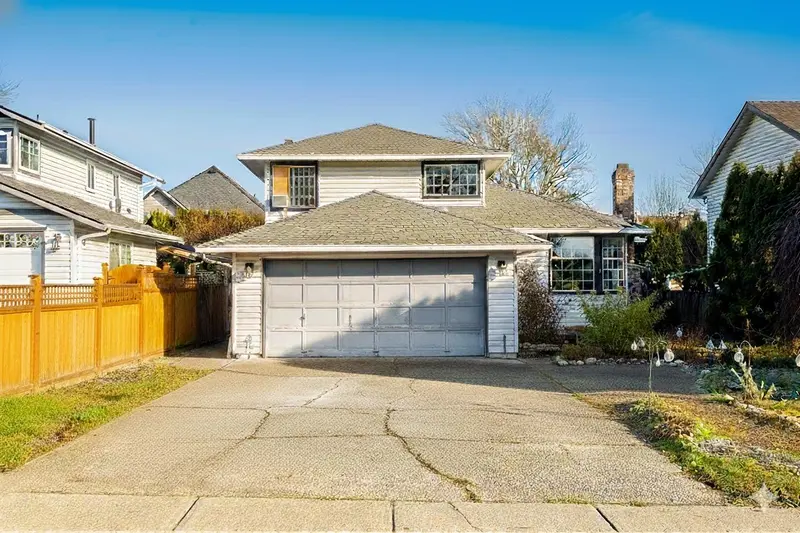 6548 WILLOUGHBY WAY - photo 1 of 25