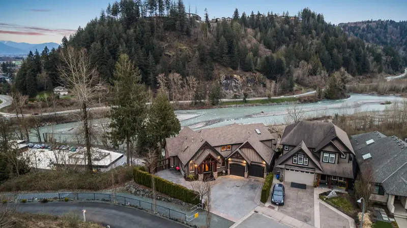 119 45473 ARIEL PLACE - photo 1 of 25